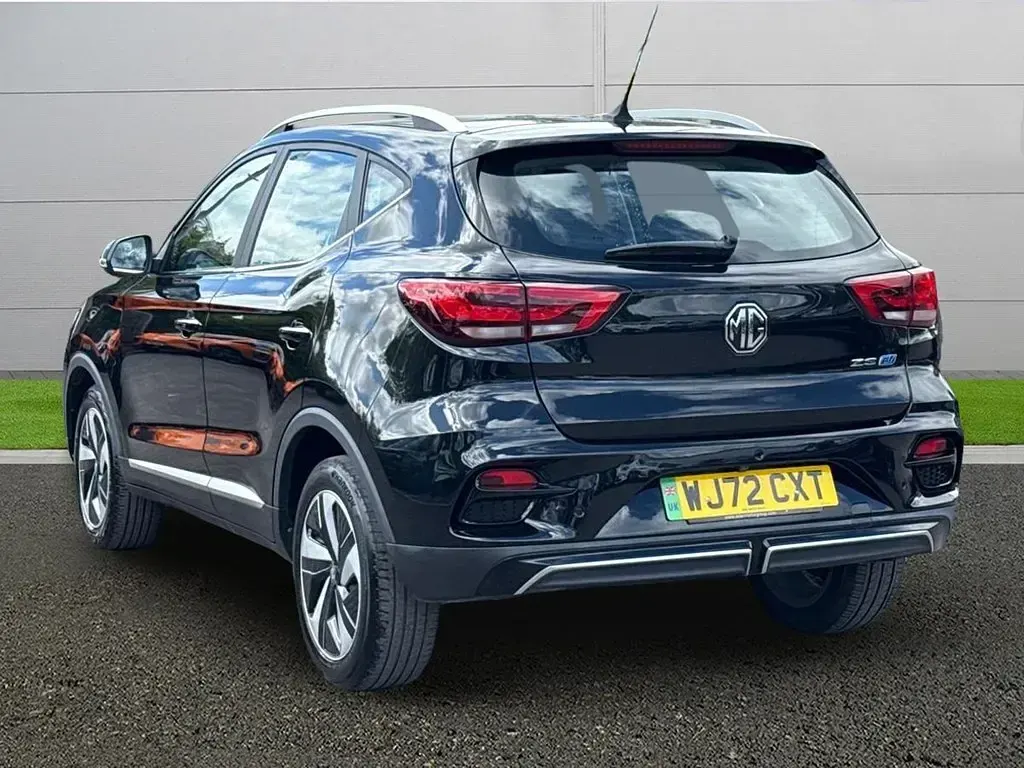 Used MG MG3 106 HP (77 kW) 2022 Black Hatchback