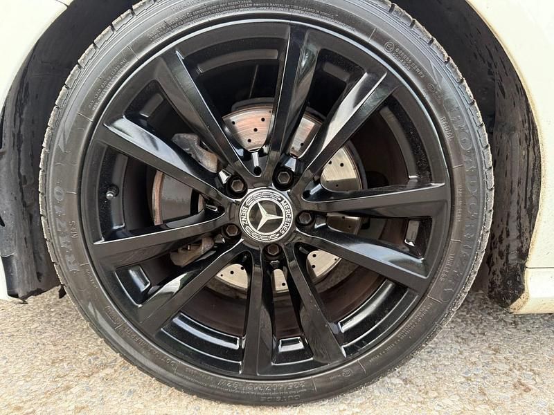 Used Mercedes B200 136 HP (100 kW) 2013 White MPV