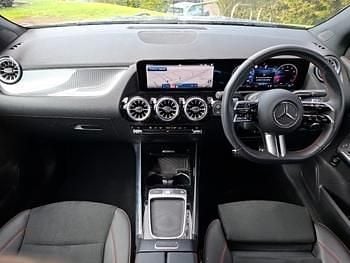 Used Mercedes GLA200 Executive 163 HP (119 kW) 2024 Black SUV