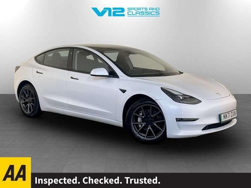 White Used 2022 Tesla Model 3 Long Range AWD Sedan | £17,495 (Good price) - Image 1/3
