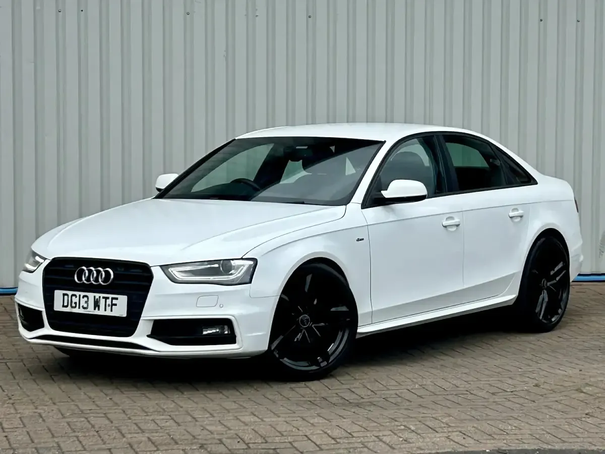 Used Audi A4 Black Edition 143 HP (105 kW) 2013 White Sedan