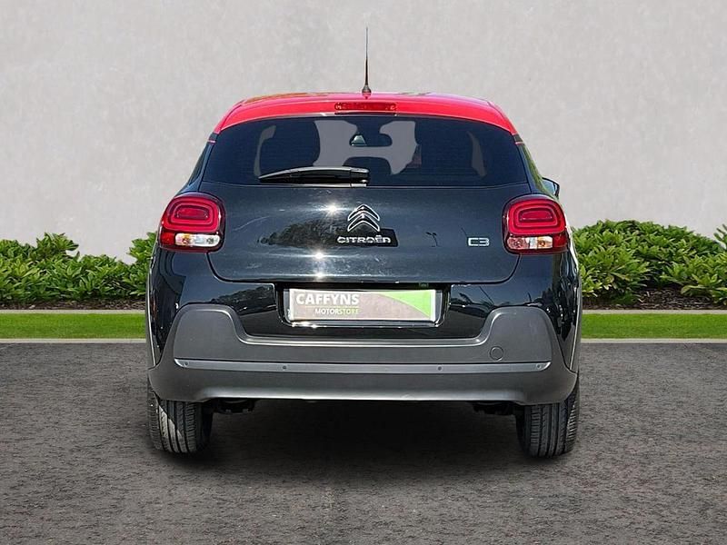 Usado Citroën C3 Flair 82 CV (60 kW) 2020 Negro Utilitario