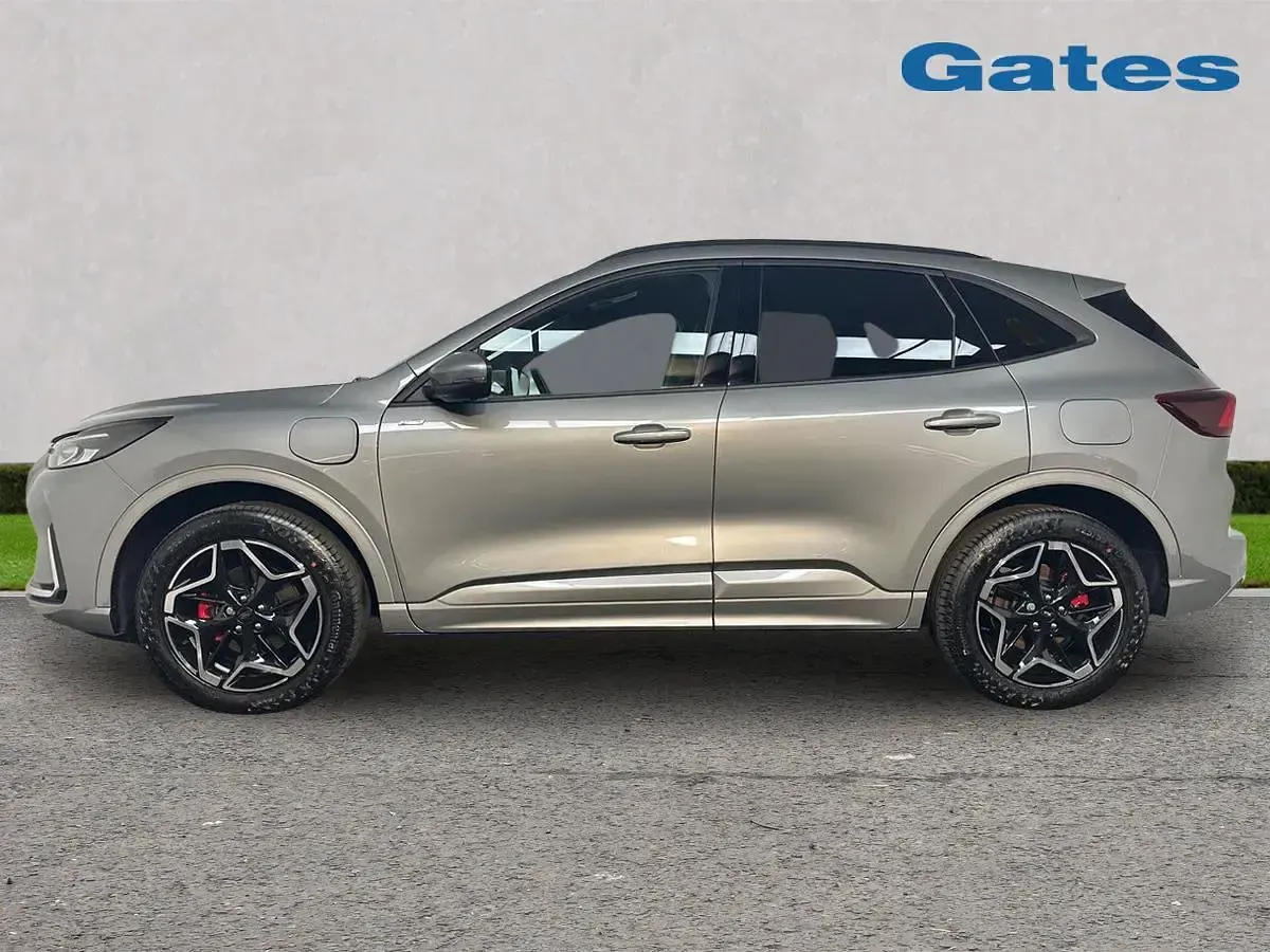 Used Ford Kuga ST-Line X 243 HP (178 kW) 2026 Silver SUV