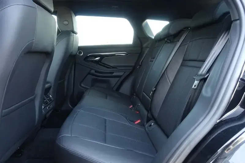 Używany Land Rover Range Rover evoque 2023 Czarny SUV