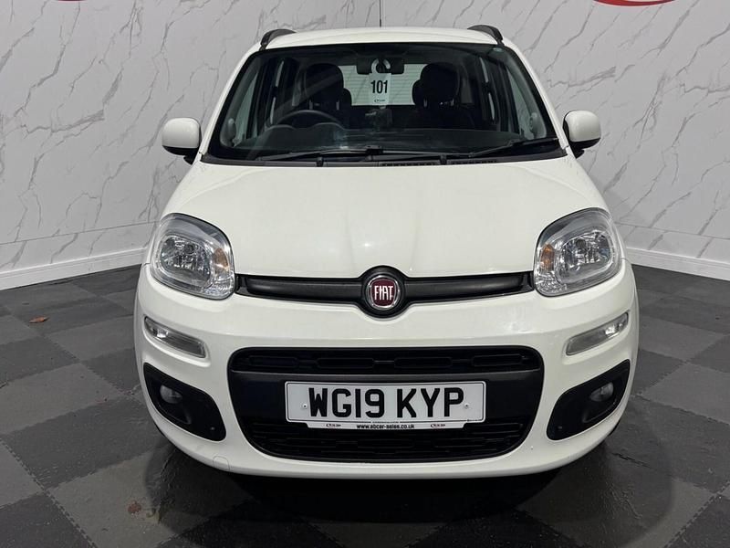Used Fiat Panda Lounge 69 HP (50 kW) 2019 White Hatchback