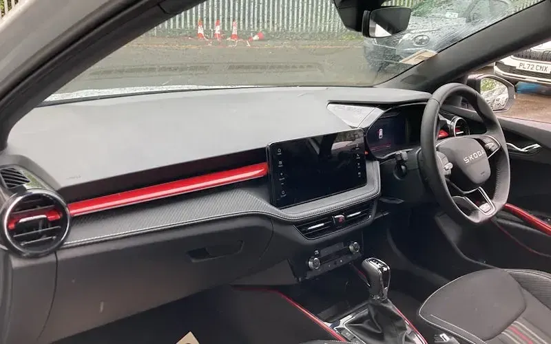 Gebraucht Skoda Fabia Monte Carlo 150 PS (110 kW) 2025 Weiß Kleinwagen