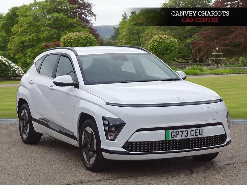 White Used 2024 Hyundai Kona Advanced SUV | £17,699 (Super price) - Image 1/4