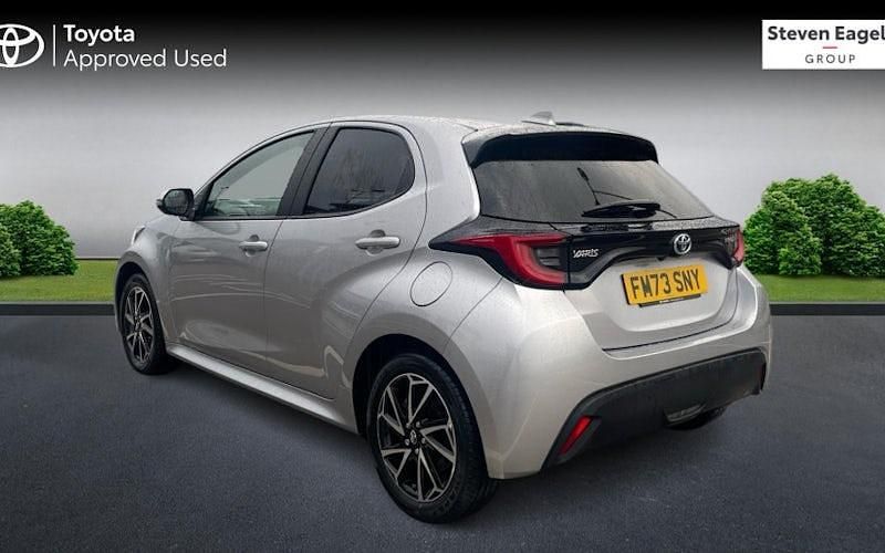 Used Toyota Yaris Hybrid Design 116 HP (85 kW) 2025 Hatchback