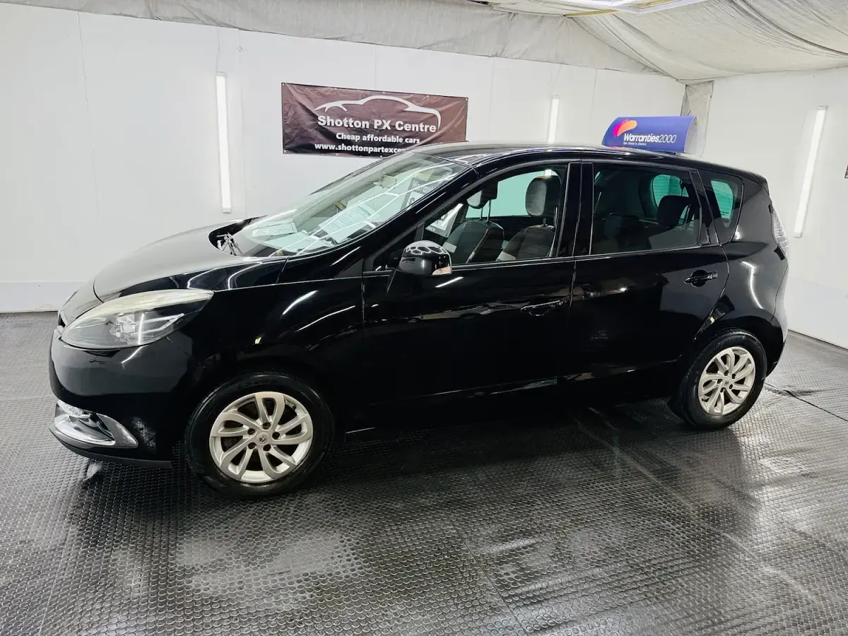 Used Renault Scénic III Dynamique 110 HP (80 kW) 2014 Black MPV