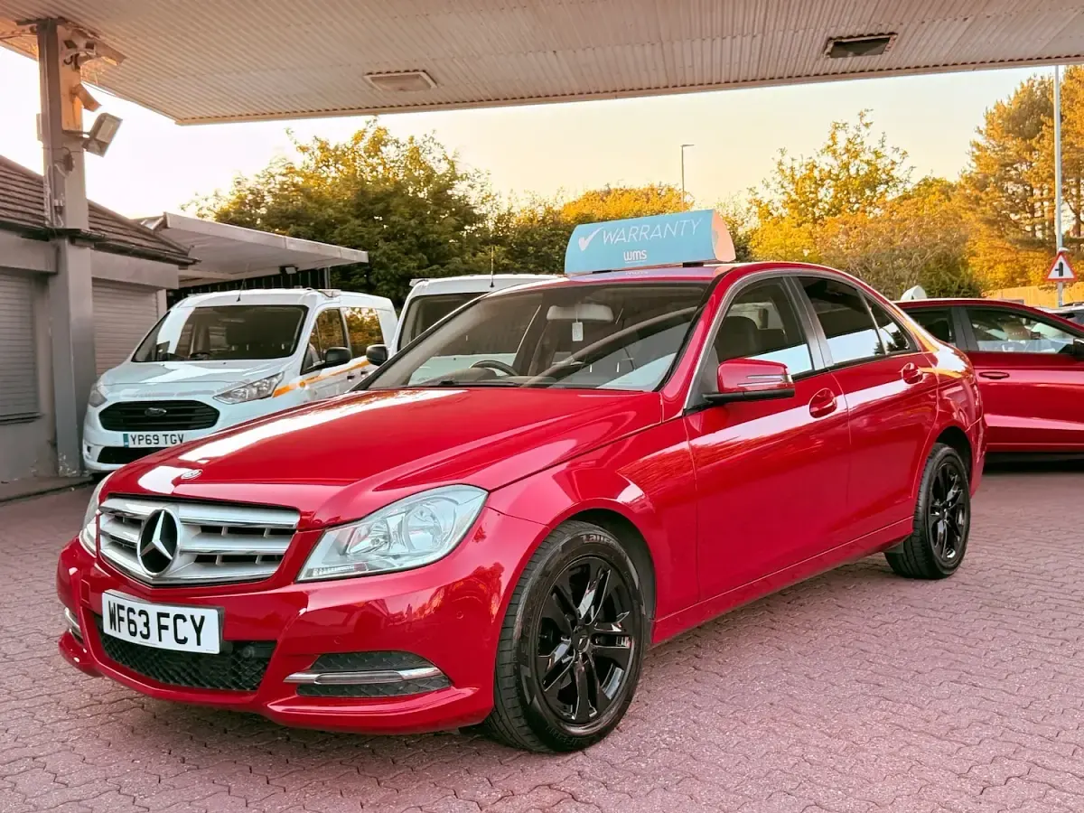 Used Mercedes C220 Executive 2013 Red Sedan