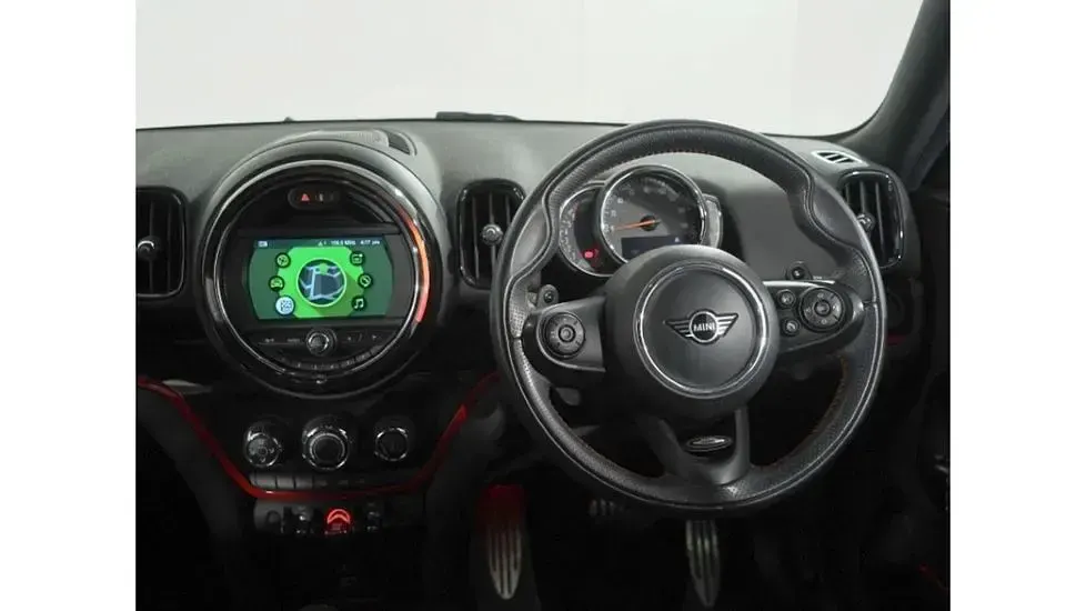 Used Mini Cooper S Countryman Sport 192 HP (141 kW) 2020 Red SUV