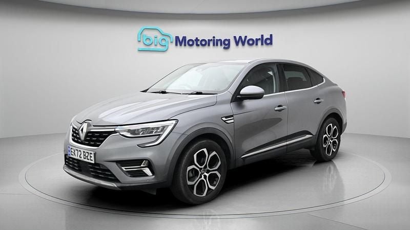 Used Renault Arkana Version S 145 HP (106 kW) 2022 Grey SUV