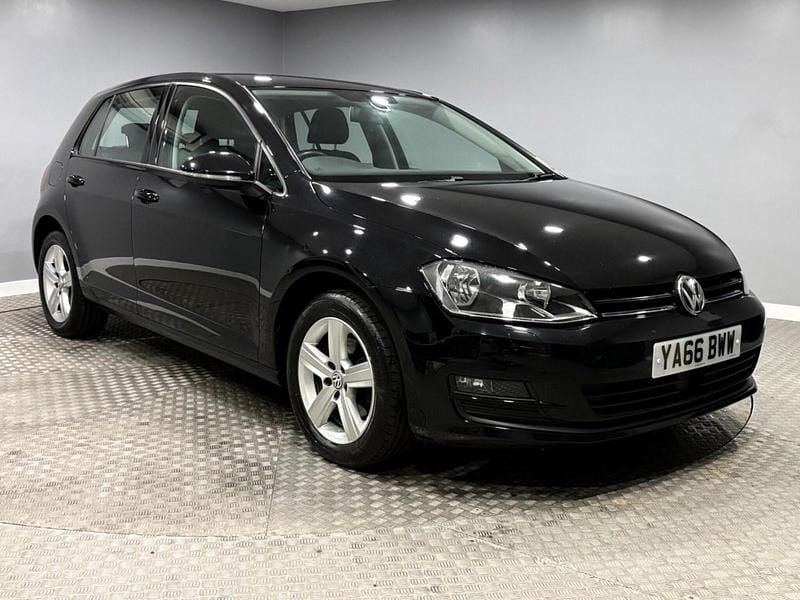 Used VW Golf VII Edition 125 HP (91 kW) 2016 Black Hatchback