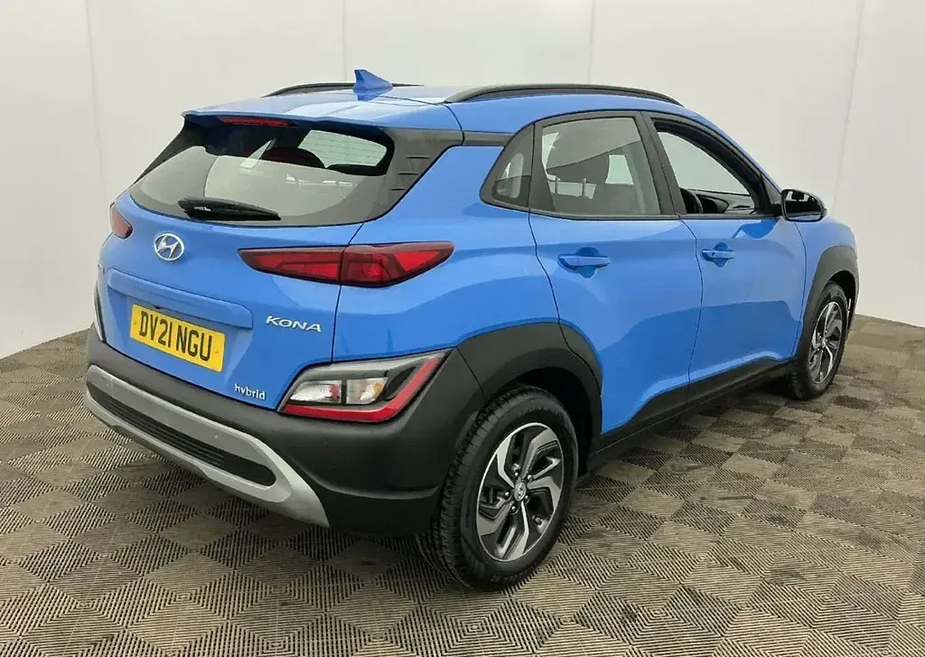 Used Hyundai Kona SE 141 HP (103 kW) 2021 Blue SUV