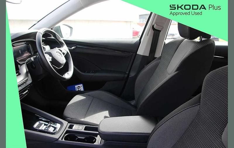 Used Skoda Octavia SE Technology 113 HP (83 kW) 2022 Graphite grey metallic Estate
