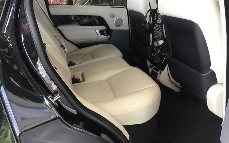 Used Land Rover Range Rover 275 HP (202 kW) 2019 Black SUV