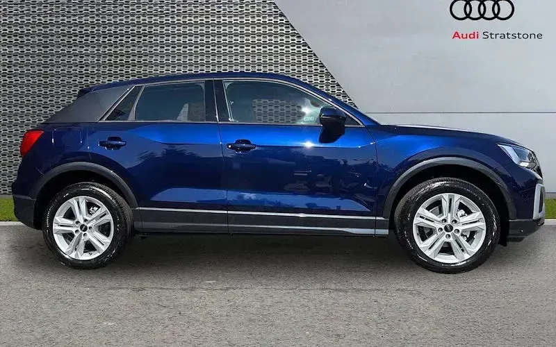 Used Audi Q2 Sport 150 HP (110 kW) 2026 Blue SUV