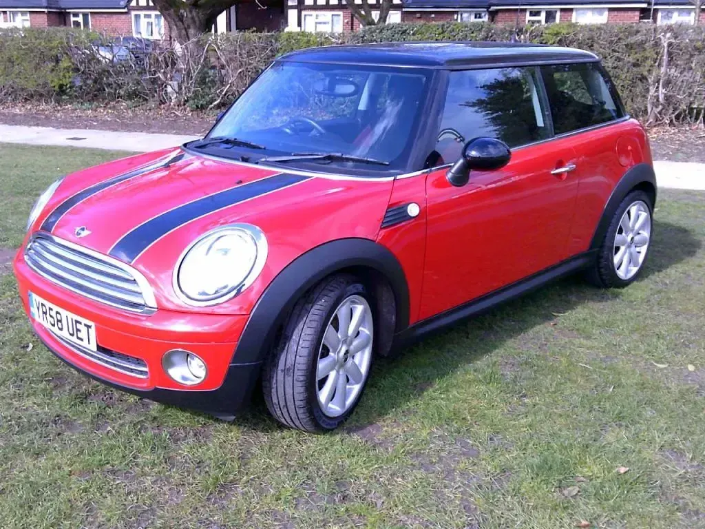 Used Mini Cooper Hatch 2008 Red Hatchback