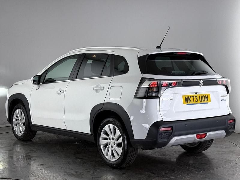 Used Suzuki SX4 S-Cross 2023 White SUV