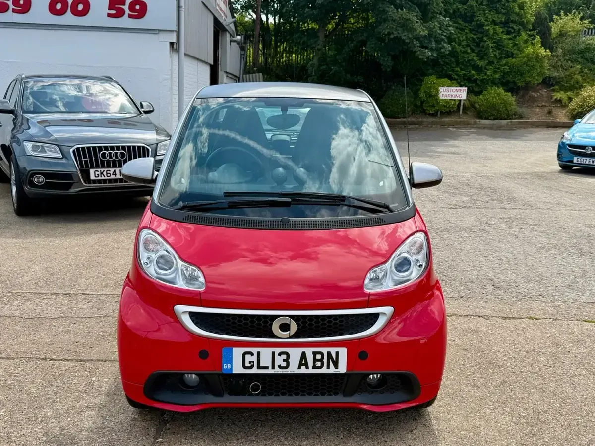Used Smart ForTwo Coupé Pulse 71 HP (52 kW) 2013 Red Coupe