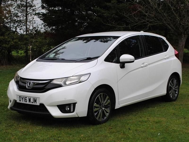 Used Honda Jazz EX 102 HP (75 kW) 2016 White Hatchback