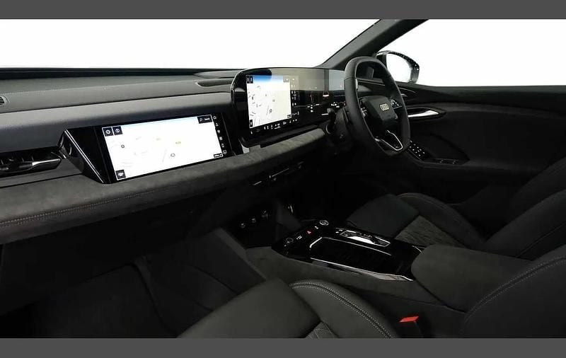 Ny Audi Q6 e-tron Performance 225 kW (306 HK) 2026 Grå SUV