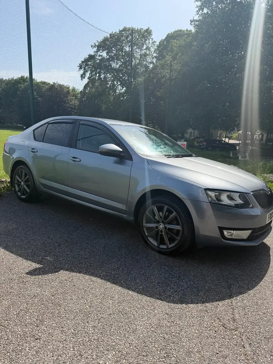 Used Skoda Octavia Elegance 105 HP (77 kW) 2013 Grey Hatchback