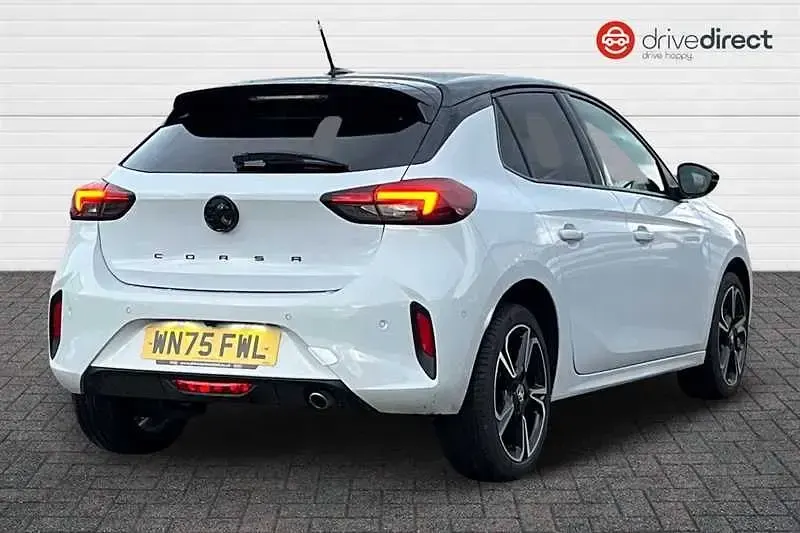Second-hand Vauxhall Corsa S 100 CP (73 kW) 2025 Alb Hatchback