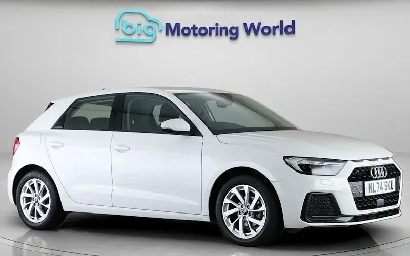 Used Audi A1 Sportback Sport 95 HP (69 kW) 2024 Hatchback