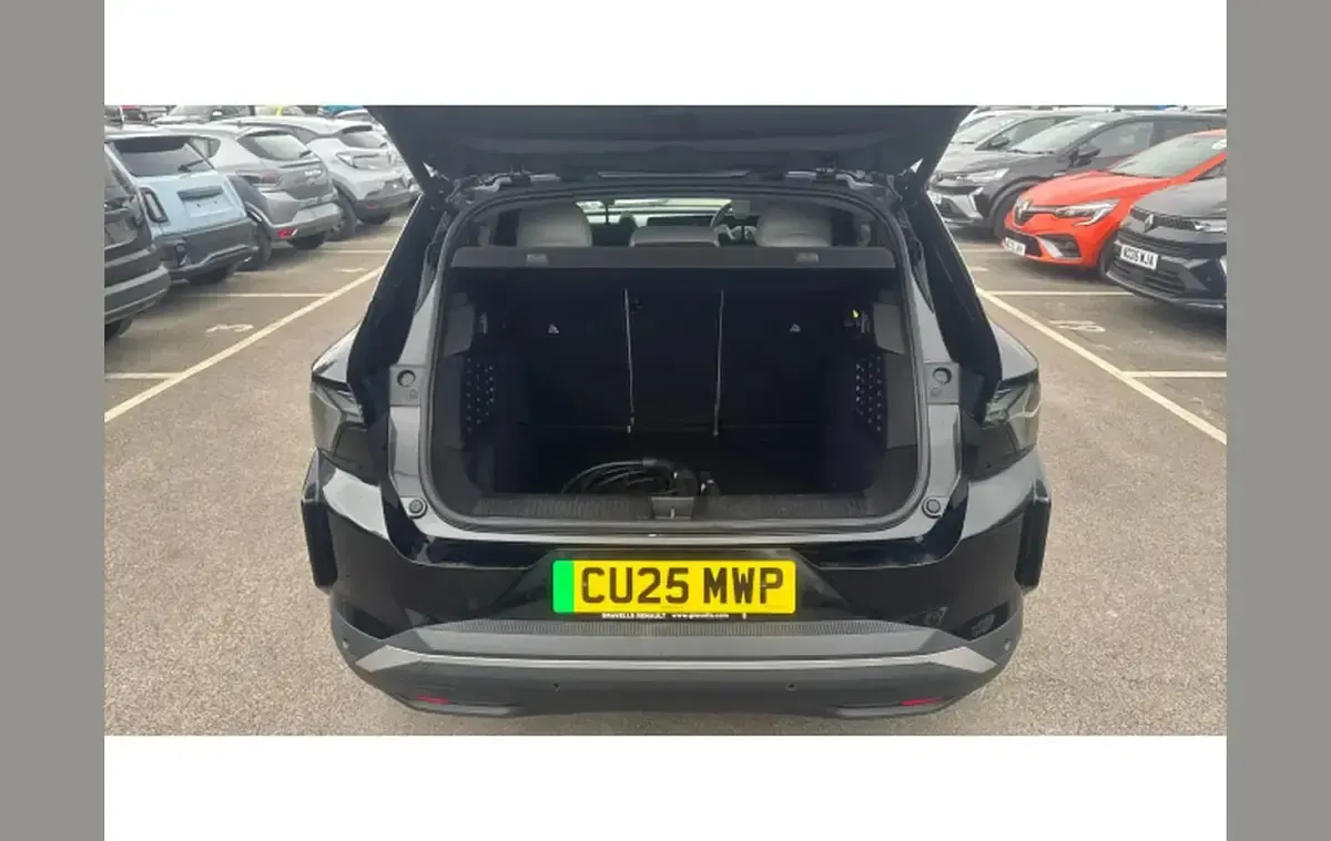 Begagnad Renault Scenic E-Tech Iconic 160 kW (218 HK) 2025 Svart SUV