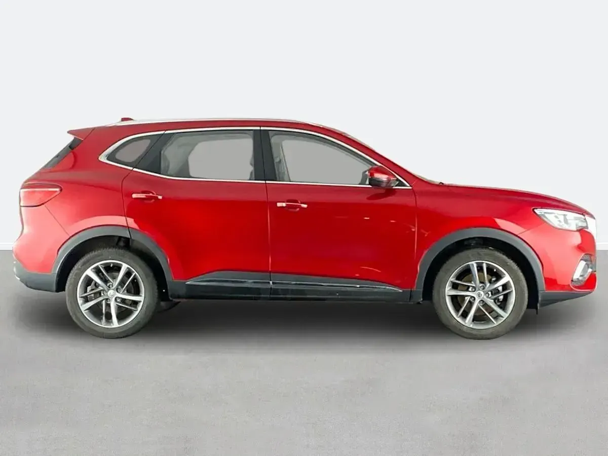 Używany MG HS Excite 162 KM (119 kW) 2022 Czerwony SUV