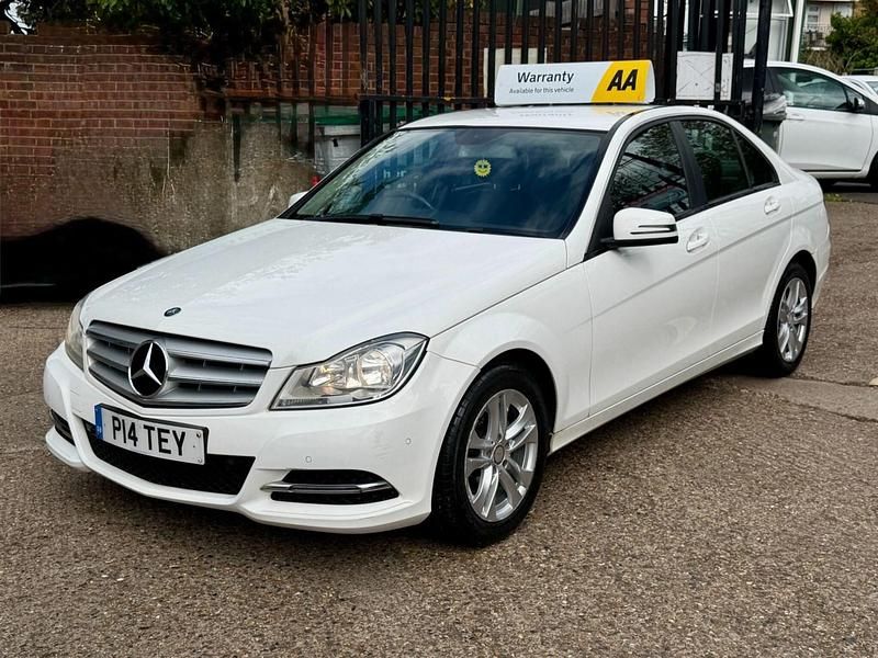 Usado Mercedes C180 Executive 2014 Branco Sedan