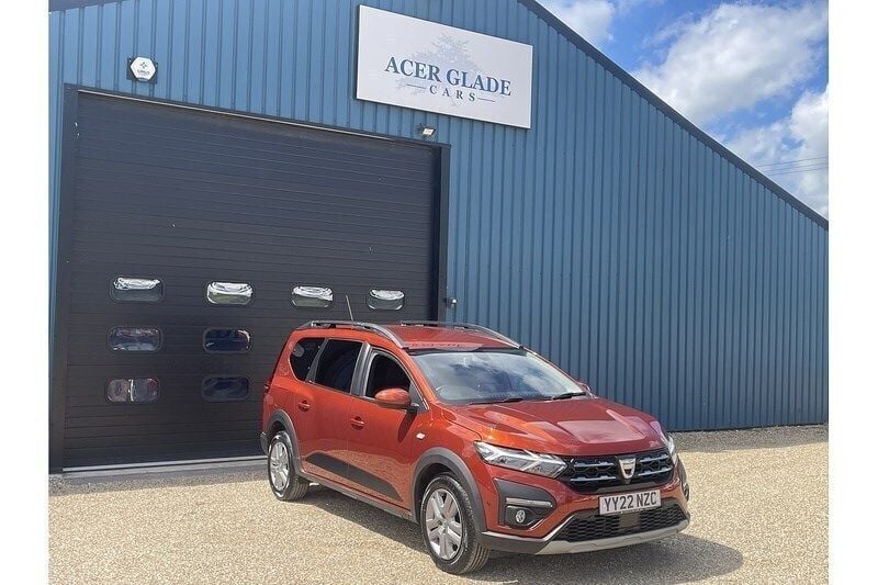 Brown Used 2022 Dacia Jogger Comfort MPV | £12,990 (Fair price) - Image 1/4