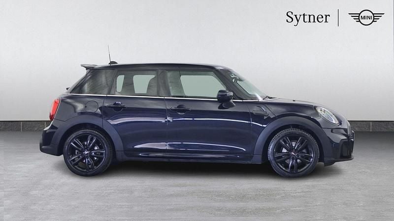 Used Mini Cooper Hatch 134 HP (98 kW) 2023 Black Hatchback