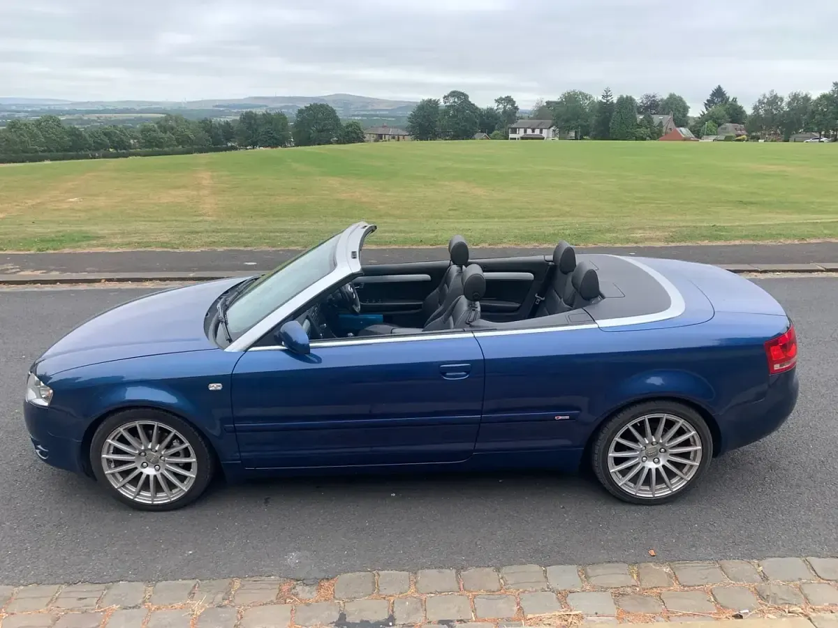 Used Audi A4 Cabriolet S-Line 140 HP (102 kW) 2007 Blue Cabriolet