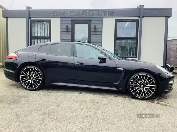 Usado Porsche Panamera 250 HP (183 kW) 2012 Preto Citadino