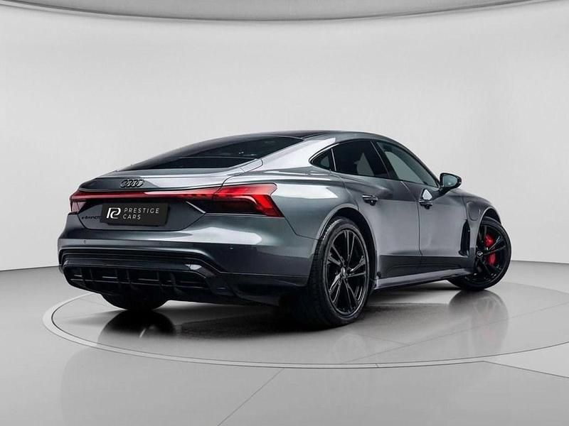 Second-hand Audi e-tron GT quattro 389 kW (530 CP) 2023 Gri Berlinǎ