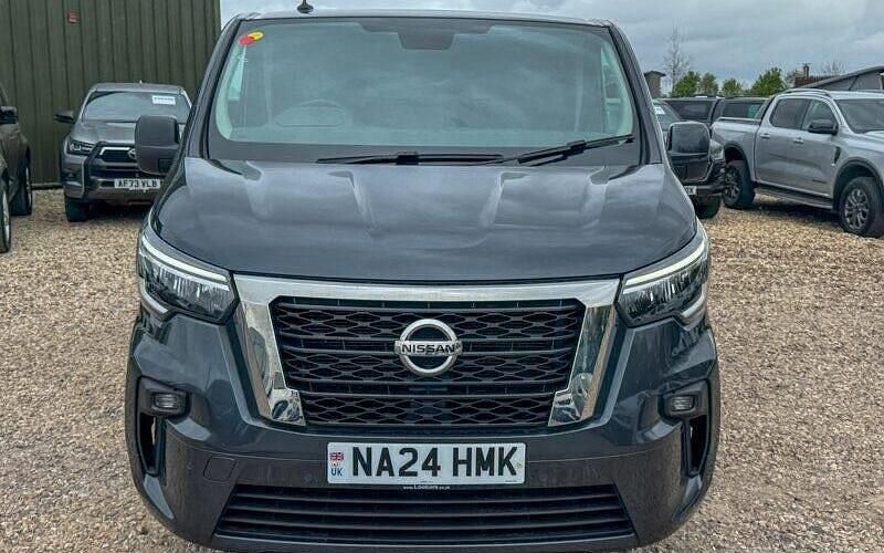 Used Nissan Primastar Tekna 131 HP (96 kW) 2023 Grey MPV