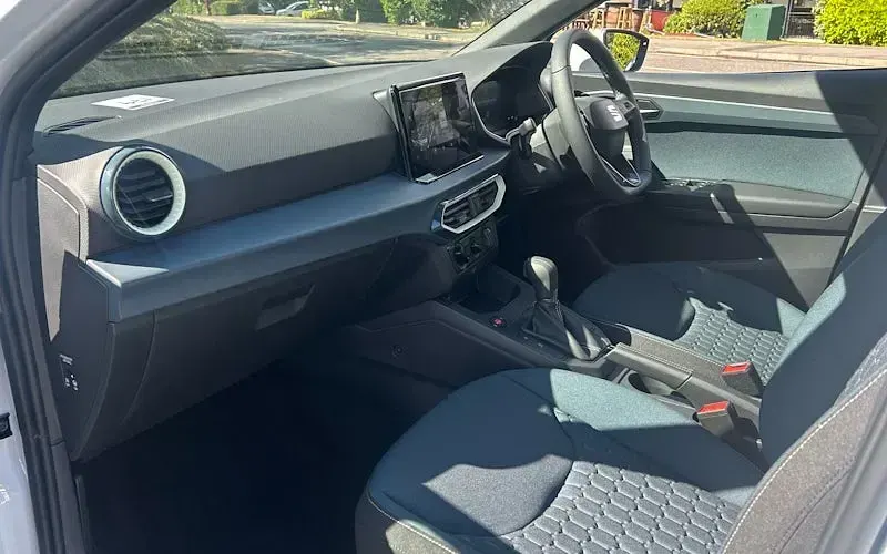 Ny Seat Ibiza SE Technology 116 HK (85 kW) 2026 Vit Halvkombi