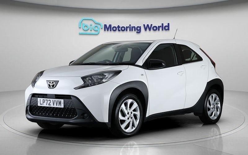 Used Toyota Aygo X PURE 72 HP (52 kW) 2025 SUV