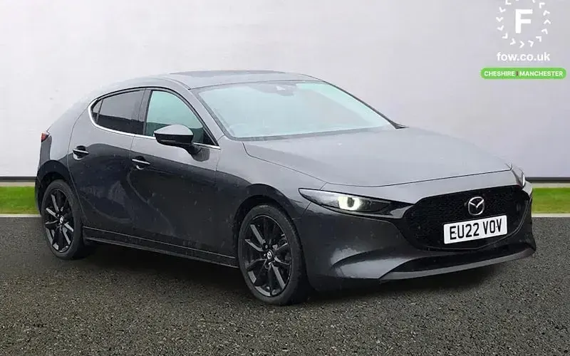 Używany Mazda 3 Edition 186 KM (136 kW) 2022 Hatchback