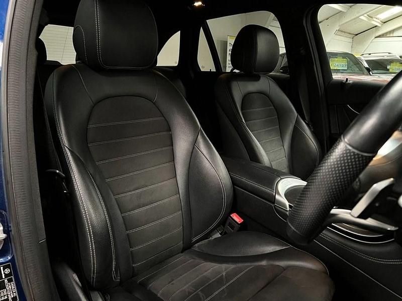 Used Mercedes GLC220 AMG line 194 HP (142 kW) 2019 Blue SUV