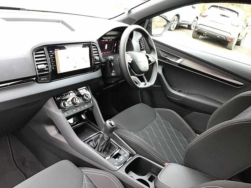 Used Skoda Karoq SportLine 110 HP (80 kW) 2025 Graphite grey metallic SUV