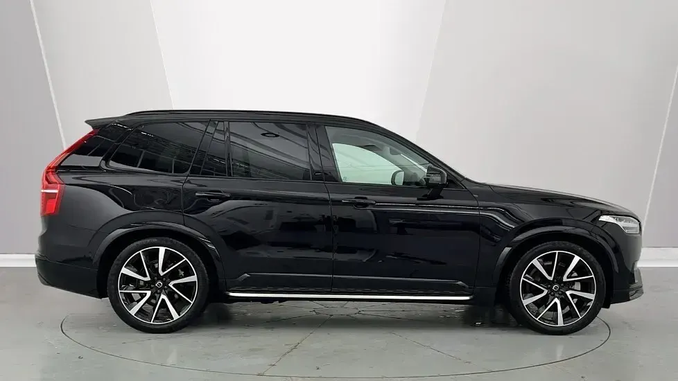 Used Volvo XC90 Ultra 250 HP (183 kW) 2024 Black SUV