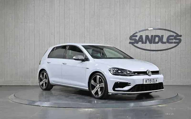 Used VW Golf VII R 300 HP (220 kW) 2019 Hatchback