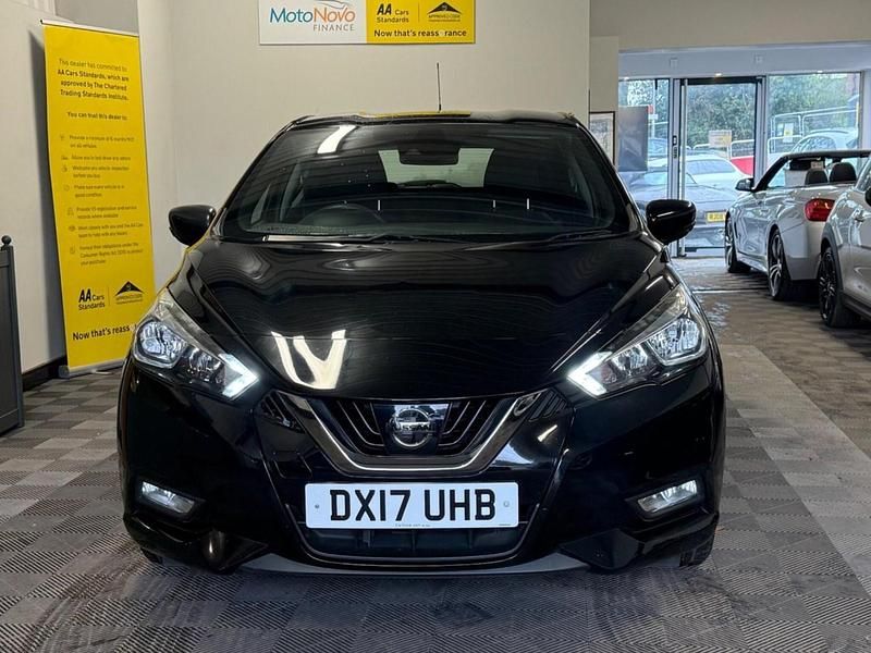 Usado Nissan Micra Acenta 71 HP (52 kW) 2017 Preto Citadino
