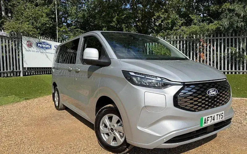 Used Ford Transit Custom Limited 100 kW (136 HP) 2024 Van