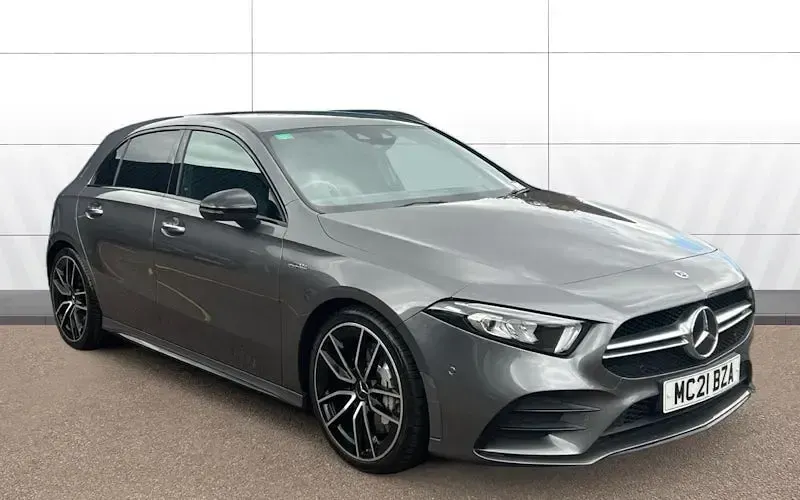 Usado Mercedes A35 AMG Premium 306 HP (225 kW) 2021 Citadino