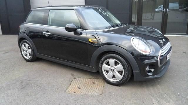 Used Mini Cooper Hatch 136 HP (100 kW) 2015 Black Hatchback