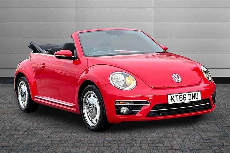 Used VW Beetle Design 150 HP (110 kW) 2017 Red Hatchback